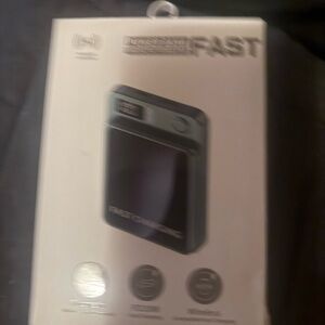 Wireless Fast Charger - Black